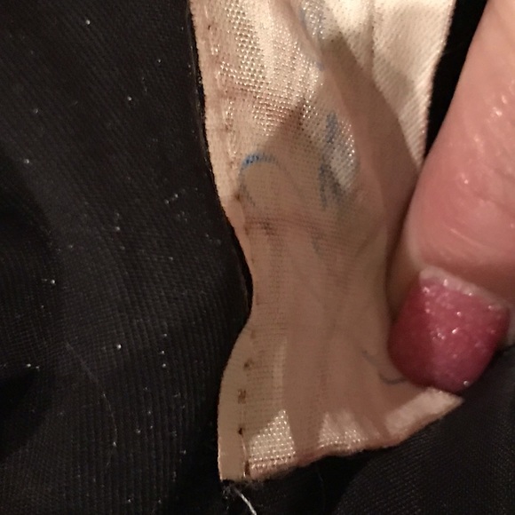 Beautiful hand painted robe - Picture 9 of 9